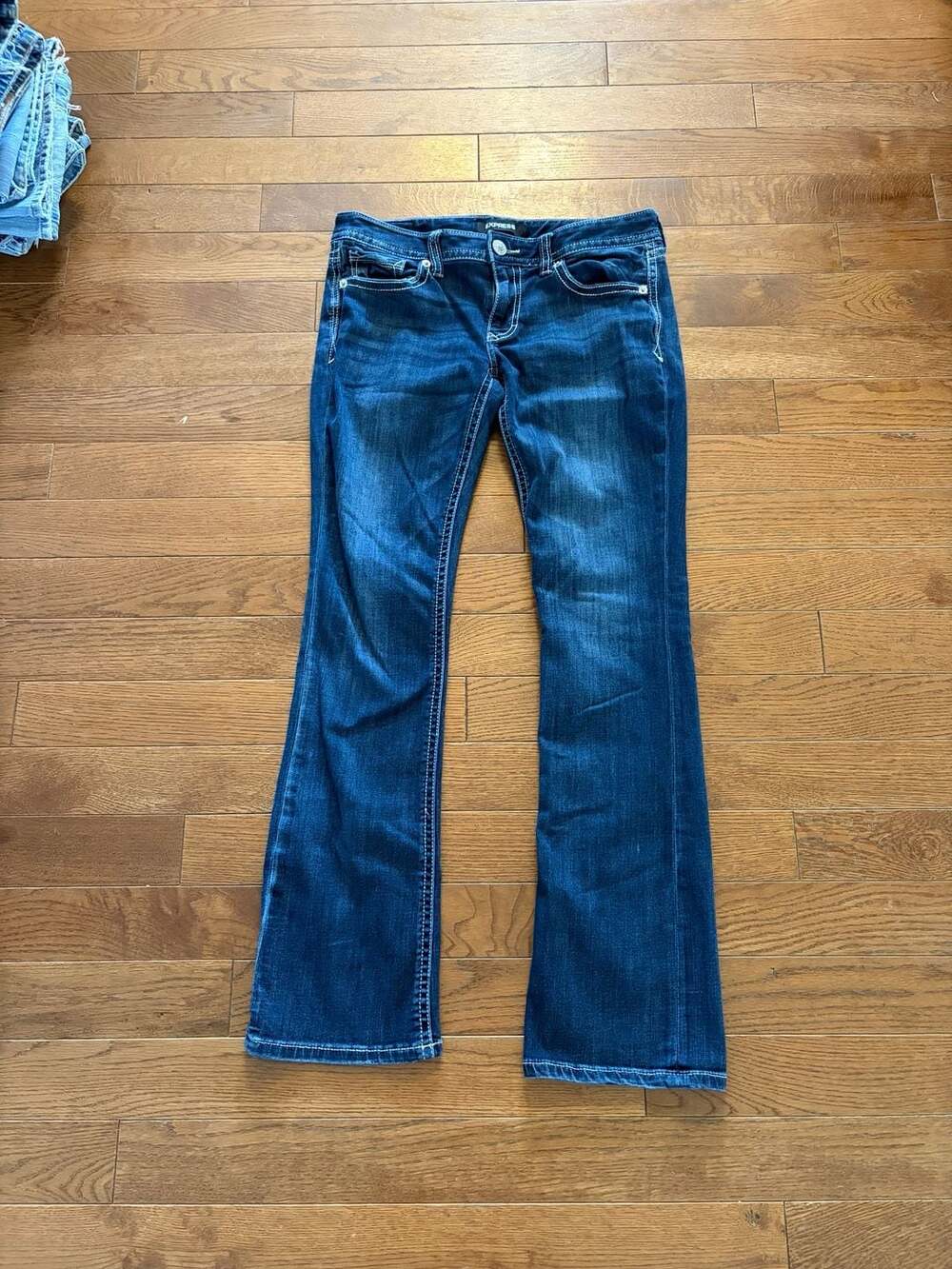 Express Barely Boot Low-Rise Dark-Wash Jeans